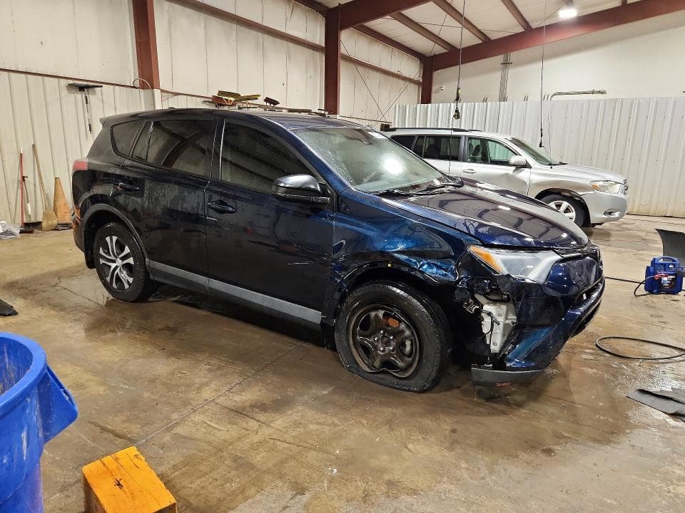 2018 TOYOTA RAV4 LE 4
