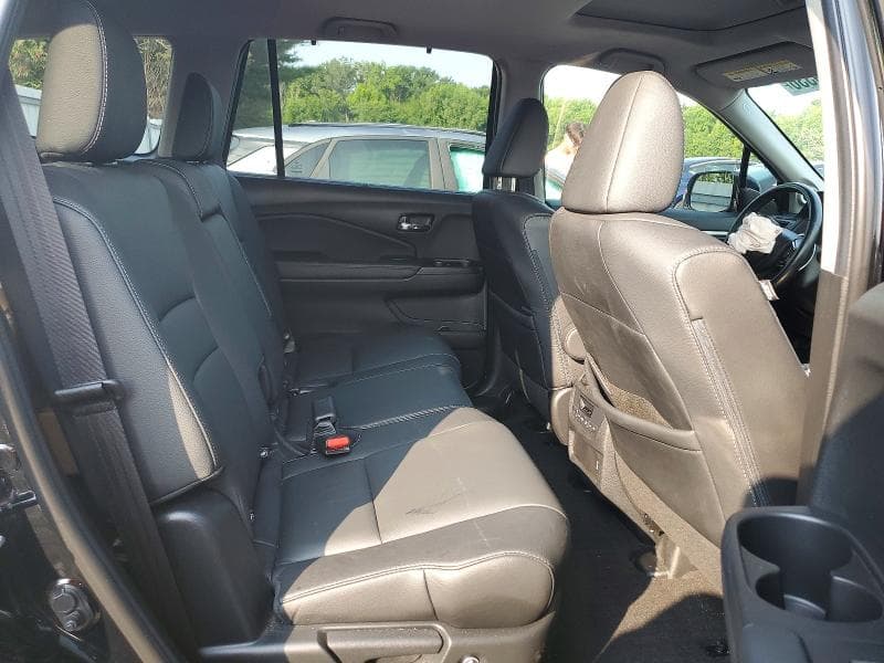 2022 HONDA PILOT SE 11