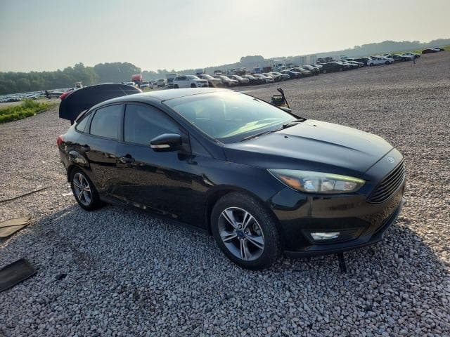 2017 FORD FOCUS SE 4
