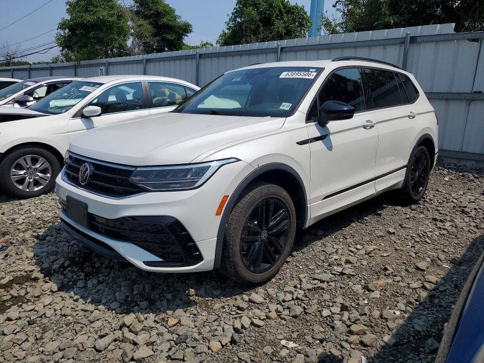 2022 VOLKSWAGEN TIGUAN SE R-LINE BLACK