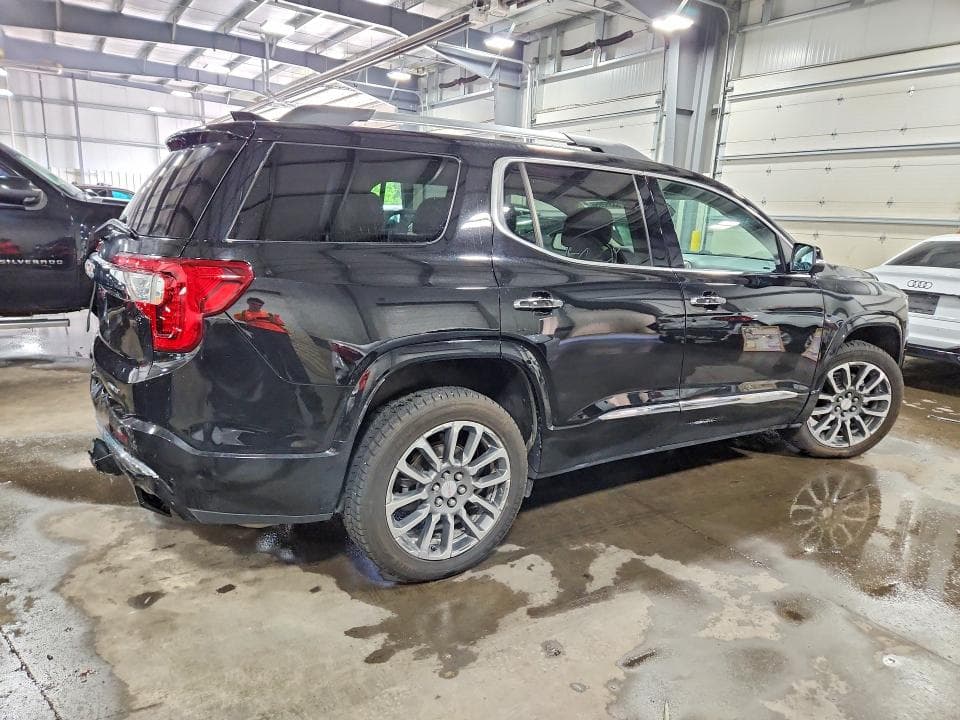 2021 GMC ACADIA DENALI 3