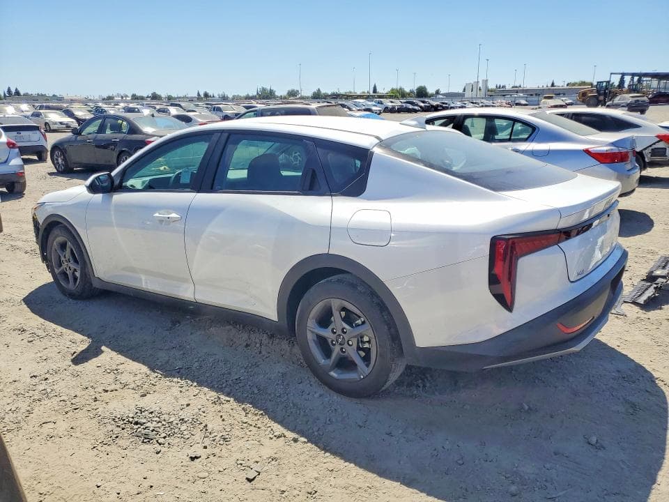 2025 KIA K4 LXS 2