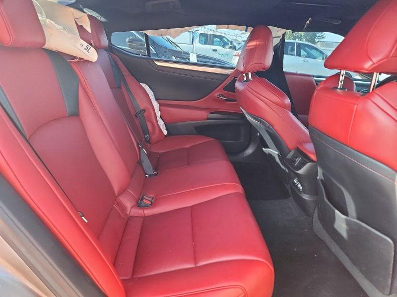 2019 LEXUS ES 350 10