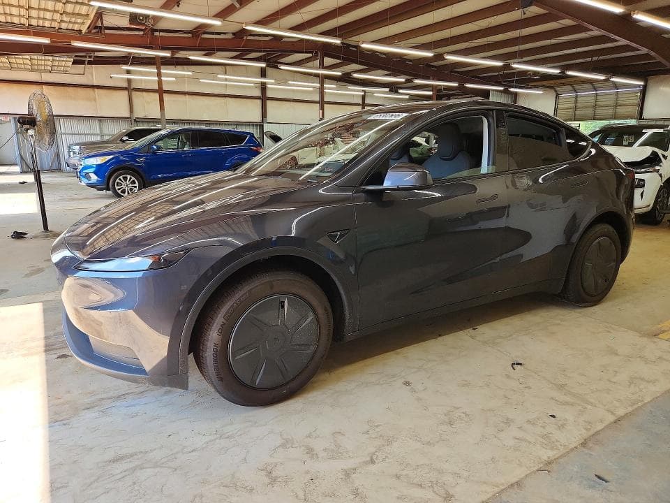 2026 TESLA MODEL Y - 1