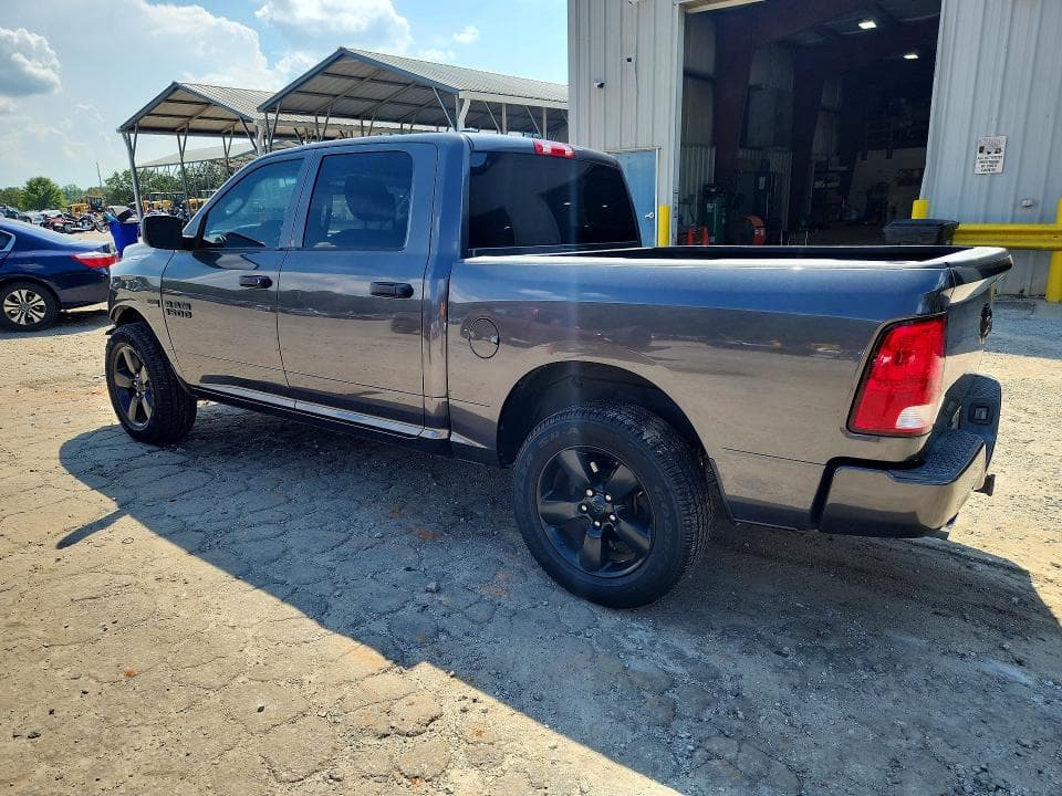 2017 RAM 1500 ST 2