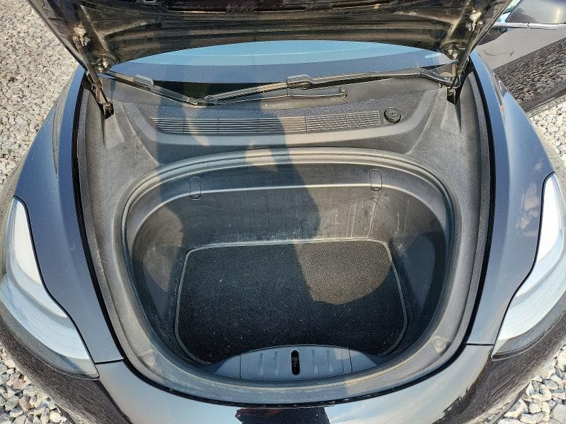 2018 TESLA MODEL 3 11