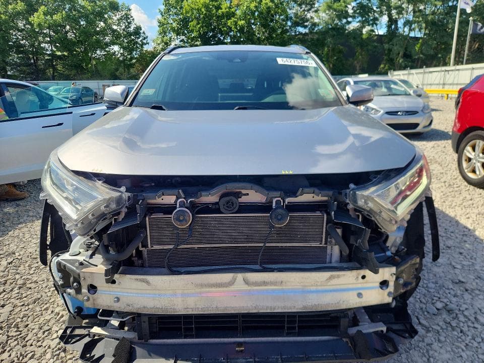2020 TOYOTA RAV4 HYBRID XLE 5