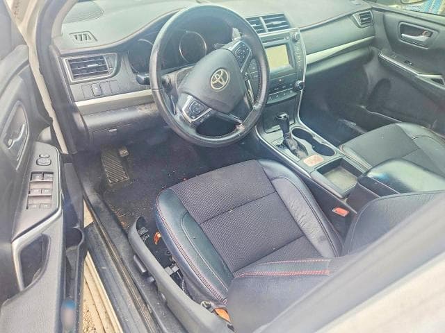 2017 TOYOTA CAMRY SE 8