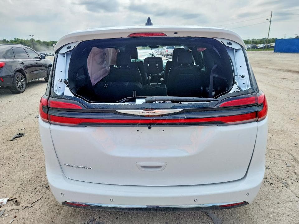 2026 CHRYSLER PACIFICA SELECT 6
