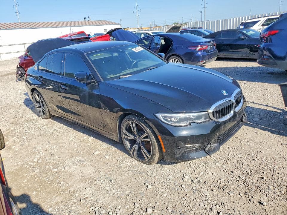 2022 BMW 330E 4