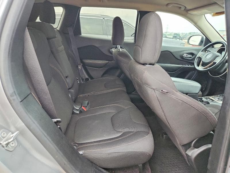 2017 JEEP CHEROKEE LATITUDE 10