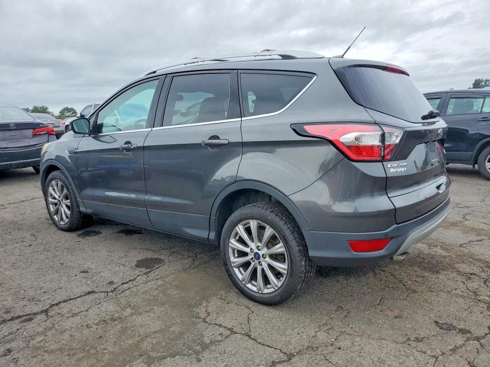 2017 FORD ESCAPE TITANIUM 2