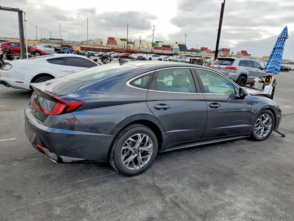 2020 HYUNDAI SONATA SEL 3