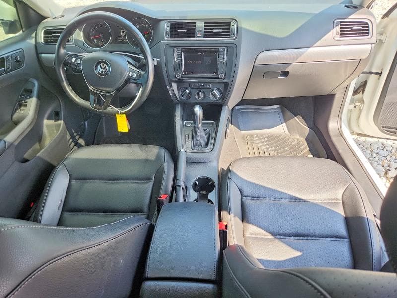 2018 VOLKSWAGEN JETTA SE 8