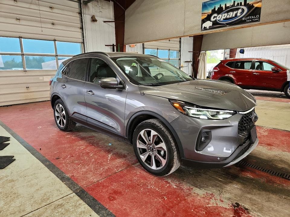 2024 FORD ESCAPE PLATINUM 4