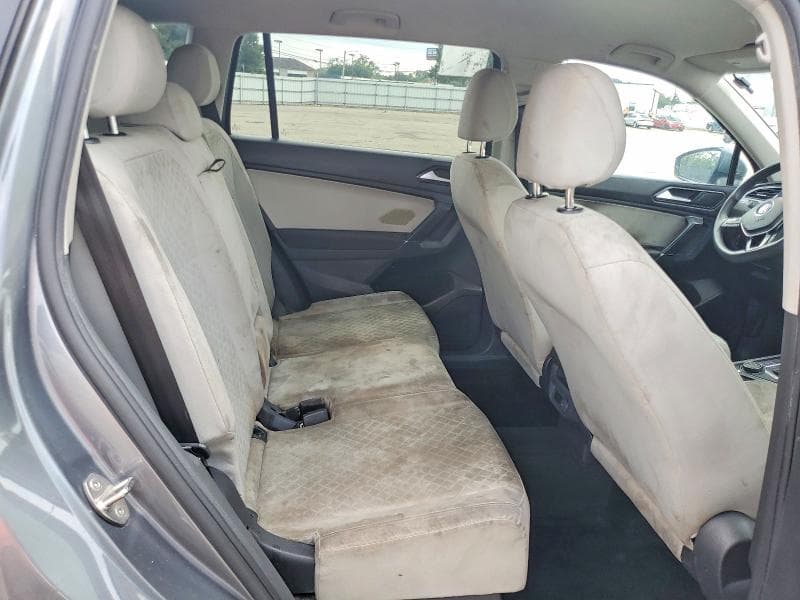 2018 VOLKSWAGEN TIGUAN S S 11