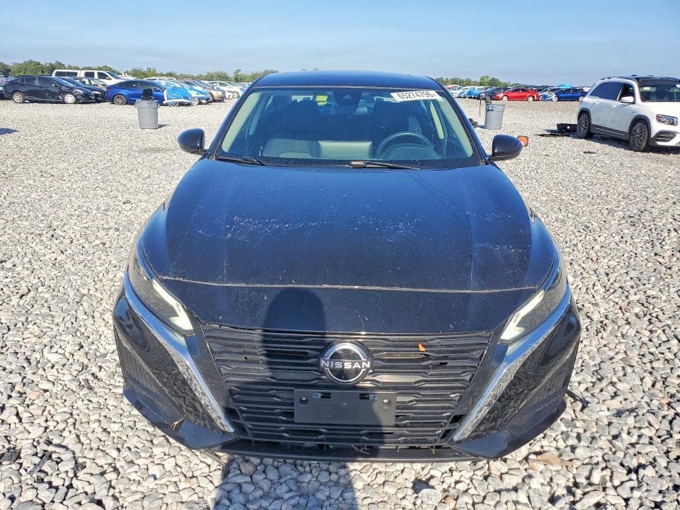 2023 NISSAN ALTIMA SV 5