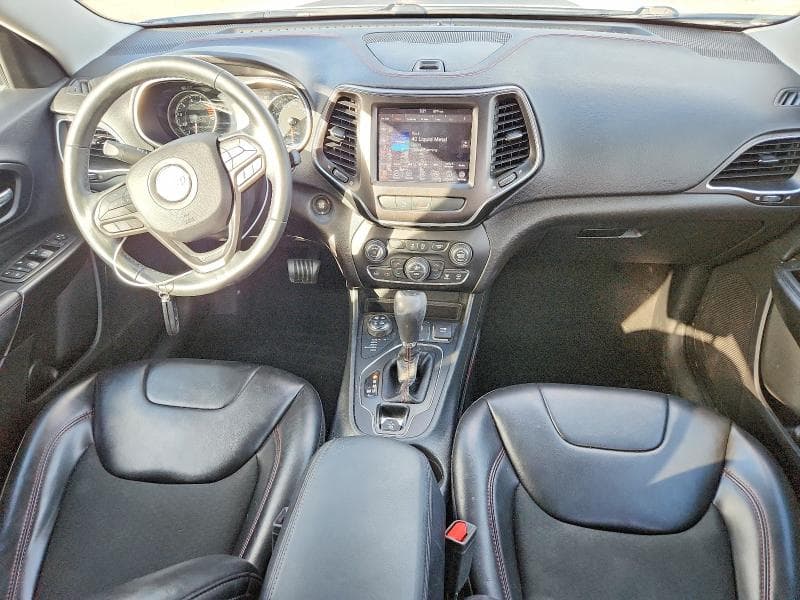 2019 JEEP CHEROKEE TRAILHAWK 8