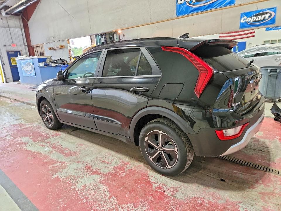 2025 KIA NIRO LX 2