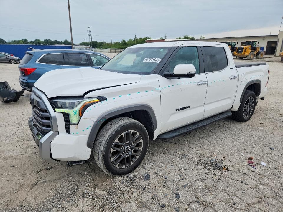 2024 TOYOTA TUNDRA CREWMAX LIMITED