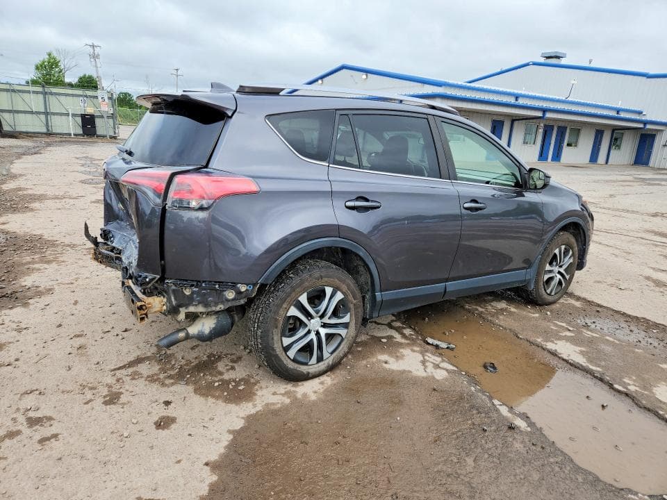 2018 TOYOTA RAV4 LE 3