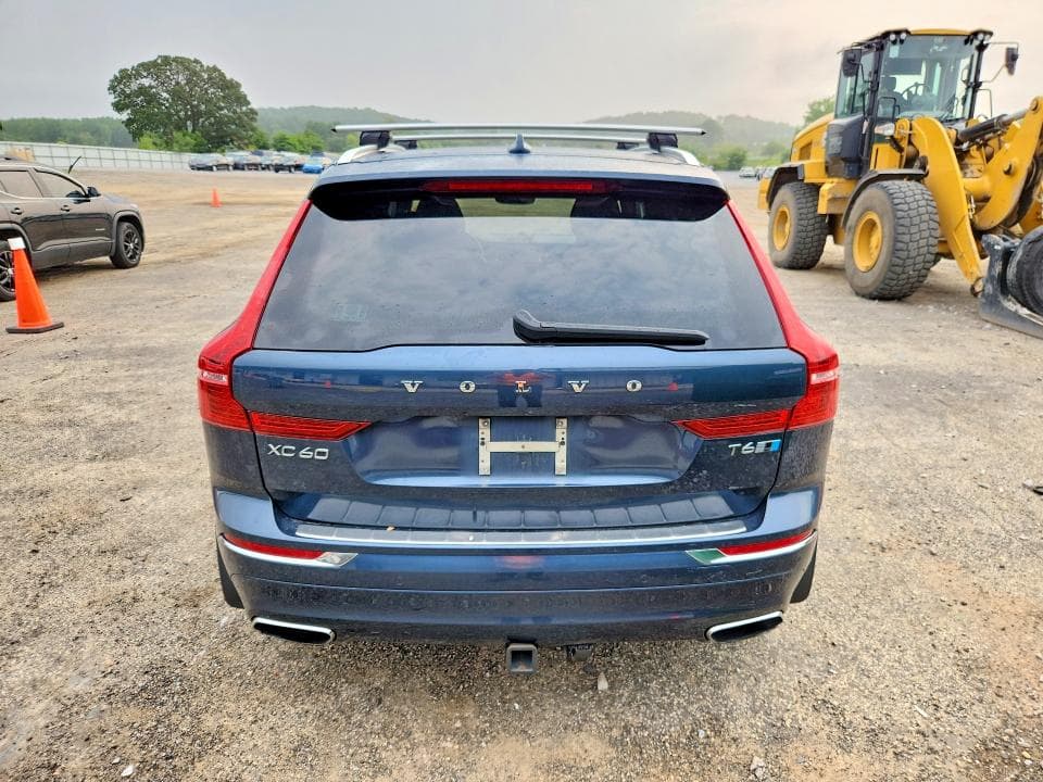 2018 VOLVO XC60 T6 INSCRIPTION 6