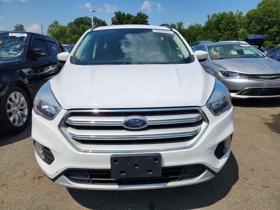 2018 FORD ESCAPE SE 5