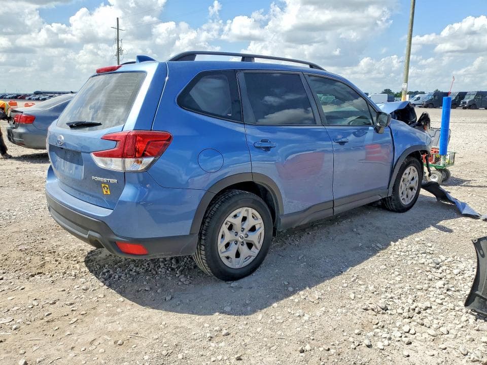 2021 SUBARU FORESTER 3
