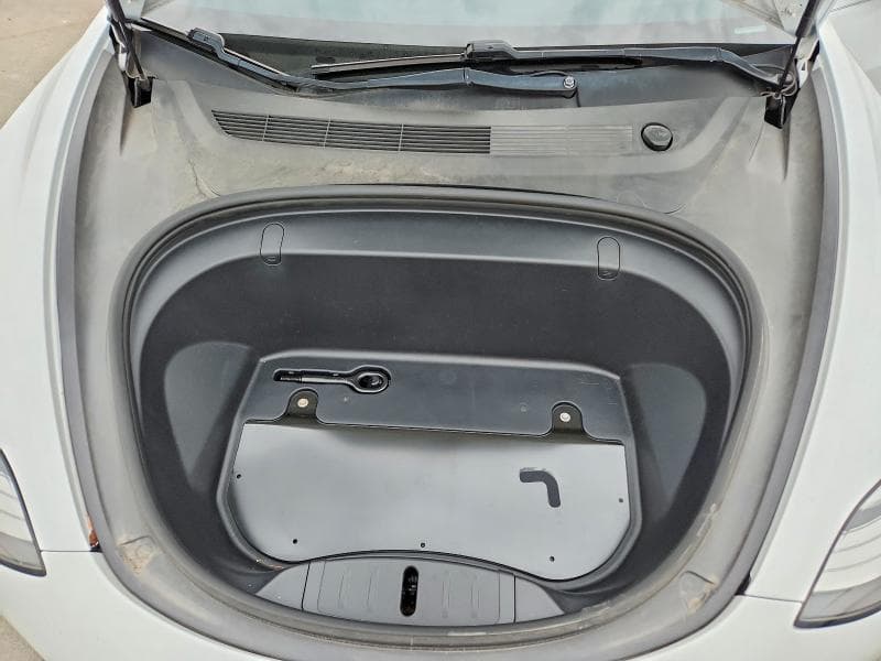 2018 TESLA MODEL 3 11