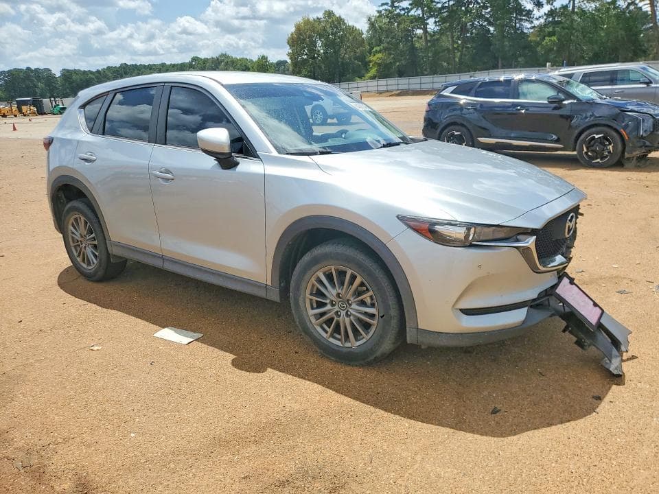 2017 MAZDA CX-5 SPORT 4