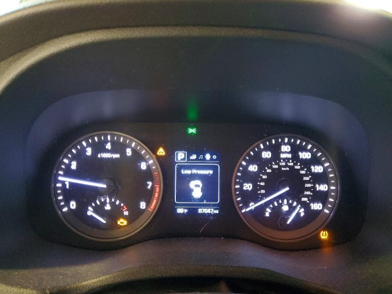 2017 HYUNDAI TUCSON SPORT 9