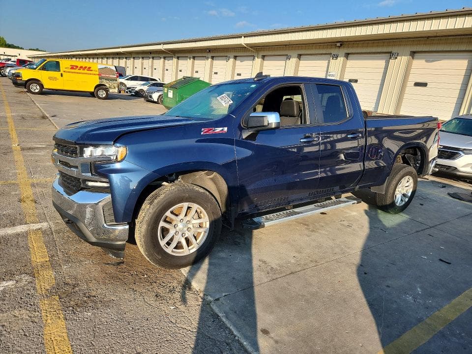 2021 CHEVROLET SILVERADO K1500 LT - 1