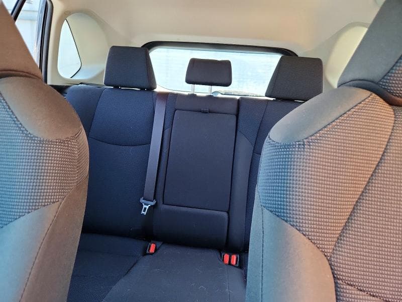 2019 TOYOTA RAV4 LE 10