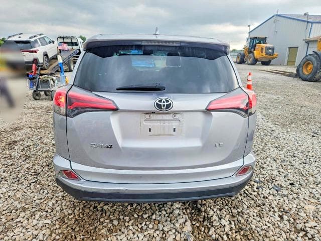 2018 TOYOTA RAV4 LE 6