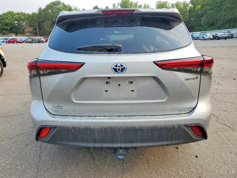 2022 TOYOTA HIGHLANDER HYBRID XLE 6