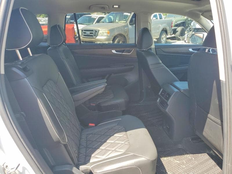 2024 VOLKSWAGEN ATLAS SEL PREMIUM R-LINE 11