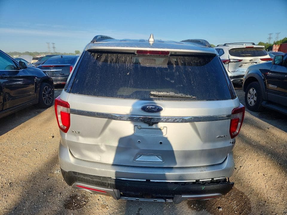 2017 FORD EXPLORER XLT 6