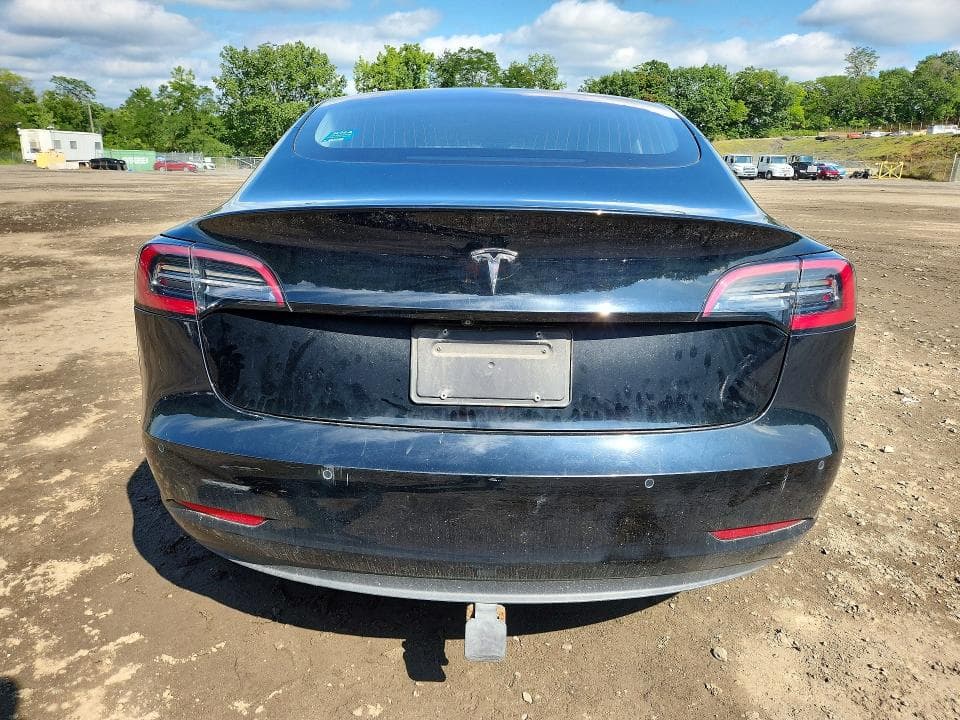 2019 TESLA MODEL 3 6
