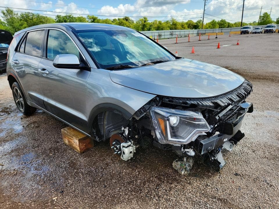 2026 KIA NIRO LX 4