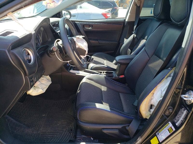 2017 TOYOTA COROLLA SE 7