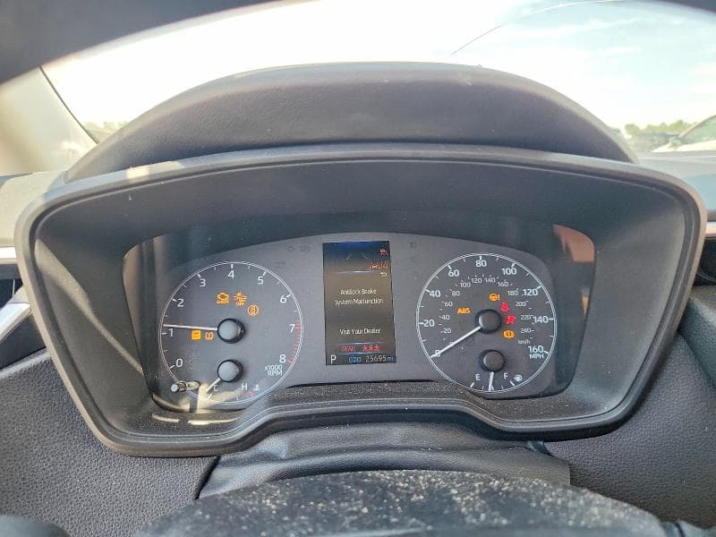 2025 TOYOTA COROLLA LE 9