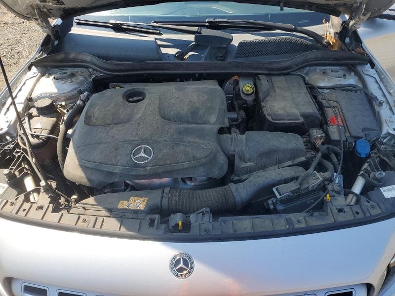 2018 MERCEDES-BENZ GLA 250 4MATIC 12