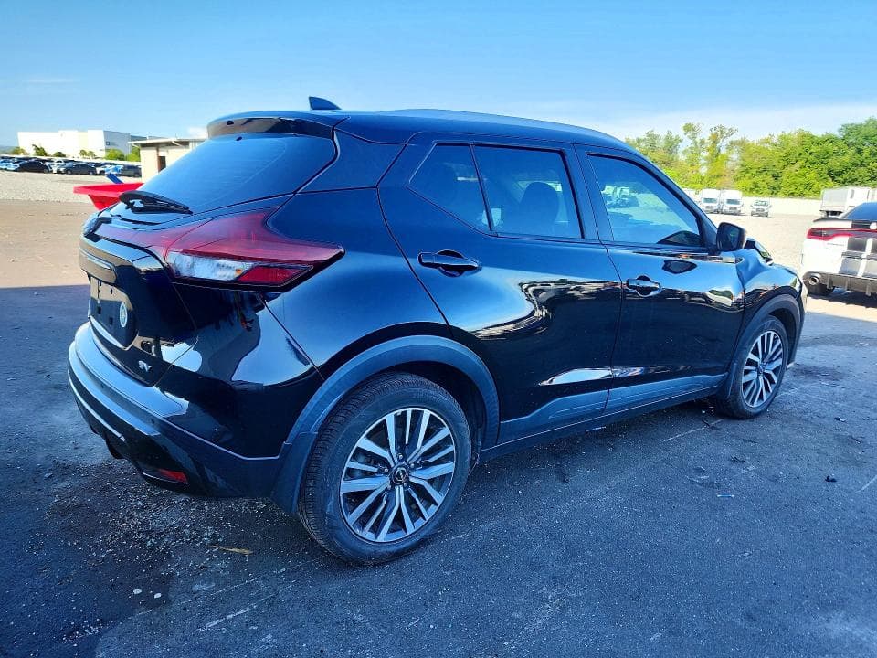 2023 NISSAN KICKS SV 3