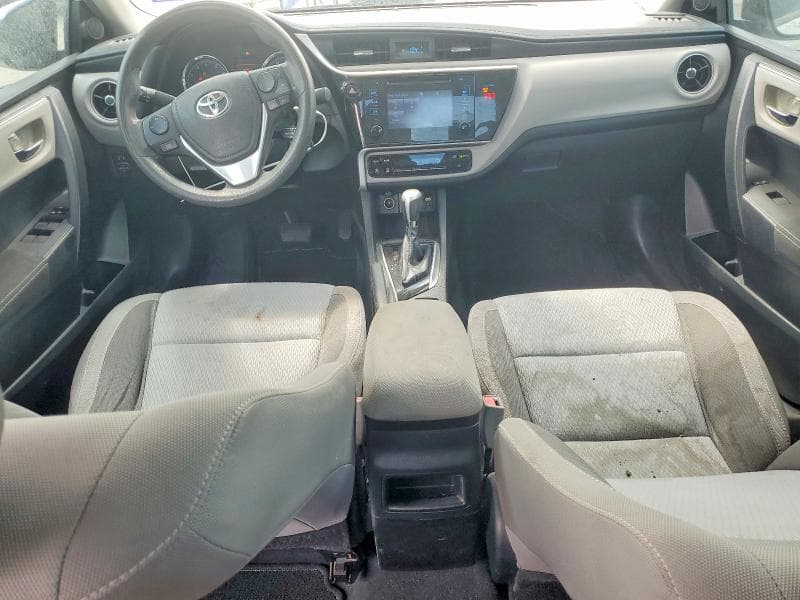 2019 TOYOTA COROLLA LE 8