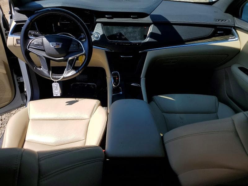 2019 CADILLAC XT5 8