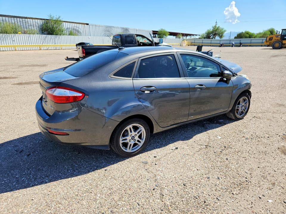 2019 FORD FIESTA SE 3
