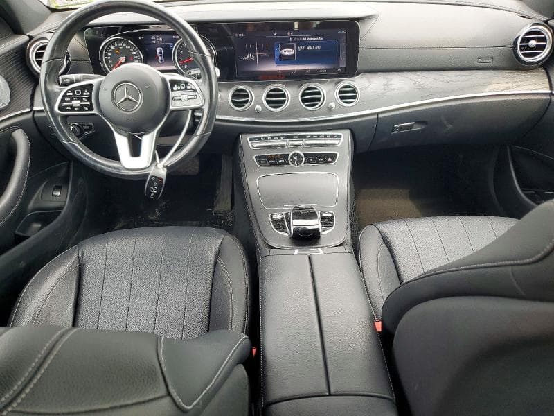2019 MERCEDES-BENZ E 300 4MATIC 8