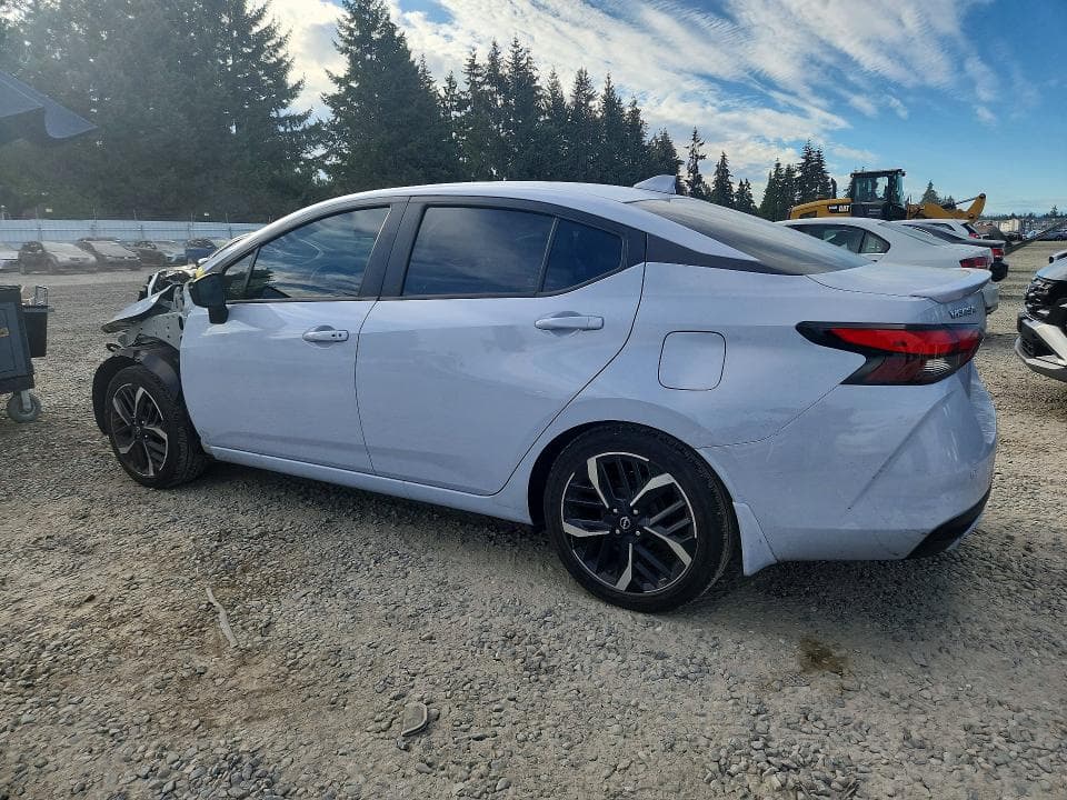 2024 NISSAN VERSA SR 2
