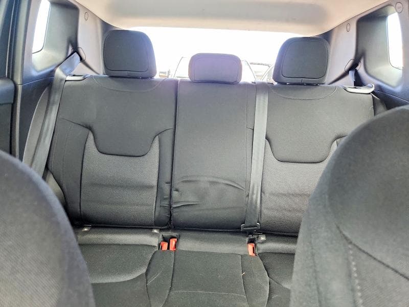 2020 JEEP RENEGADE SPORT 10