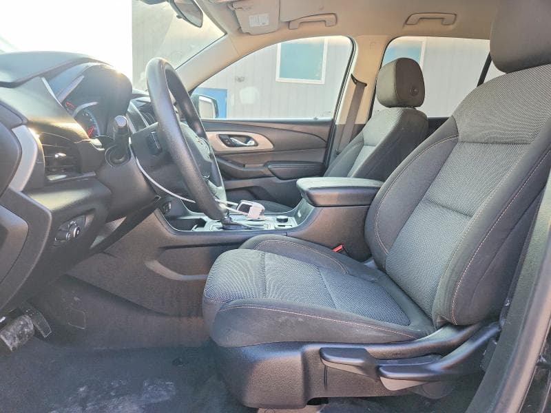 2020 CHEVROLET TRAVERSE LS 7